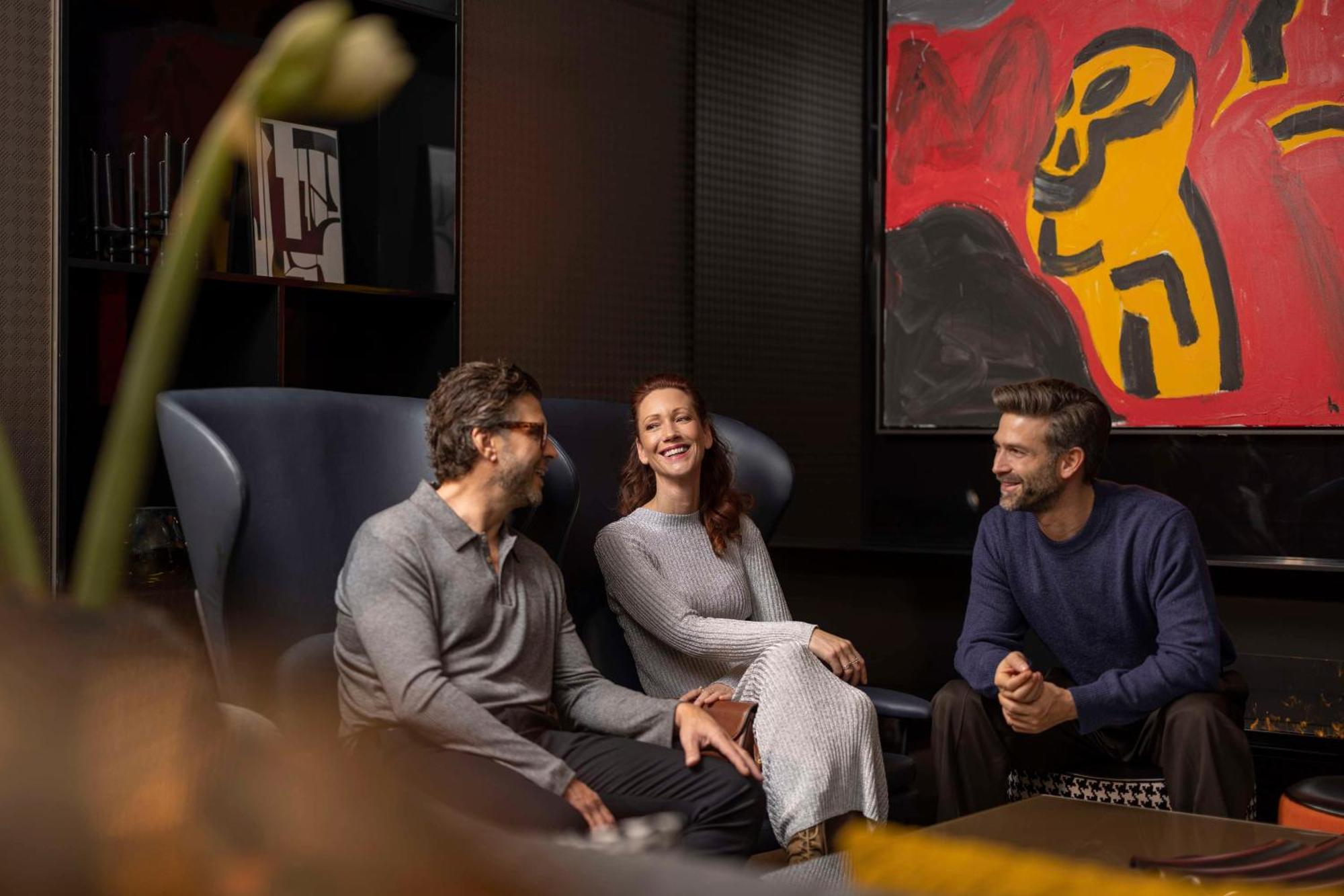 Art'Otel Zagreb, Powered By Radisson Hotels Dış mekan fotoğraf The team of the Swiss art magazine Parkett