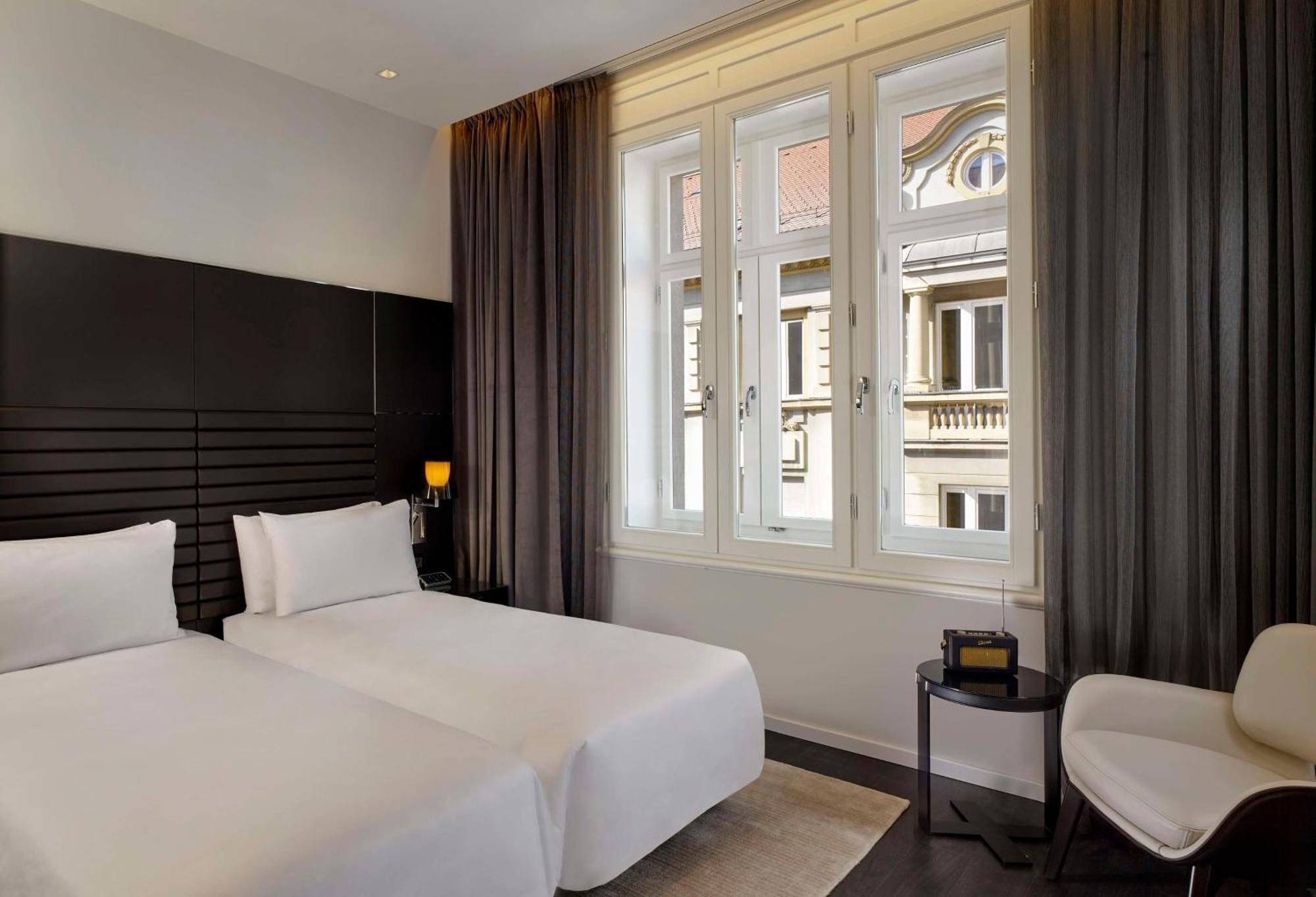 Art'Otel Zagreb, Powered By Radisson Hotels Dış mekan fotoğraf A room at the hotel